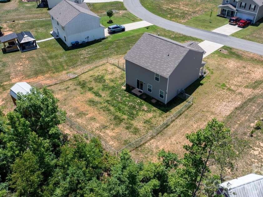 1262 Reid Court, Lenoir, NC 28645.  MLS# CAR4394118, YatesRealty ID 32113. 