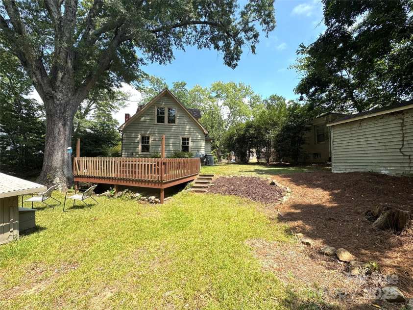 162 Louise Drive, Concord, NC 28025.  MLS# CAR4287693, YatesRealty ID 32114. 