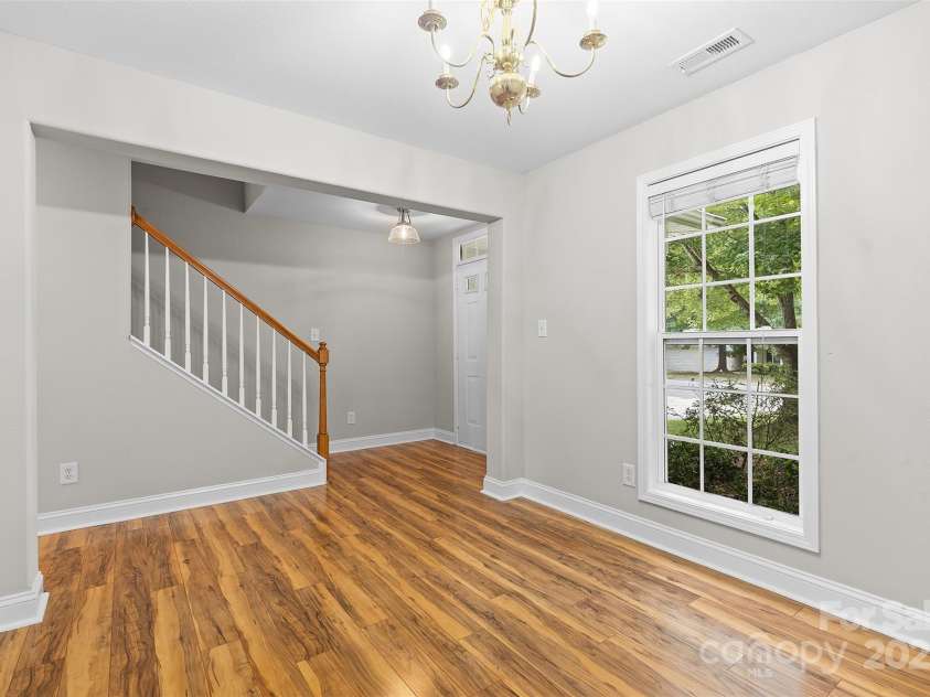 9752 Waltham Court, Charlotte, NC 28269.  MLS# CAR4279904, YatesRealty ID 32115. 