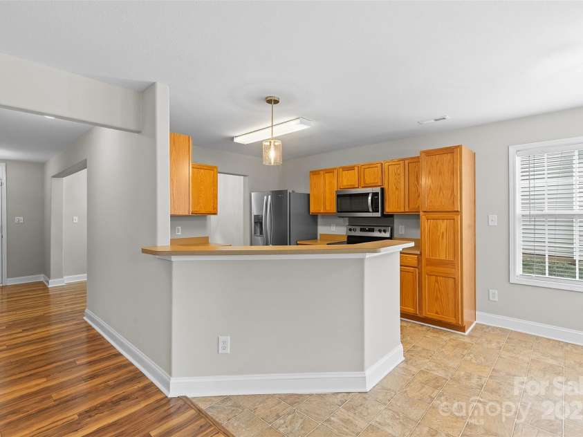 9752 Waltham Court, Charlotte, NC 28269.  MLS# CAR4279904, YatesRealty ID 32115. 