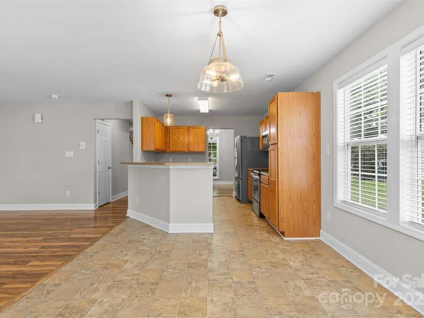 9752 Waltham Court, Charlotte, NC 28269.  MLS# CAR4279904, YatesRealty ID 32115. 
