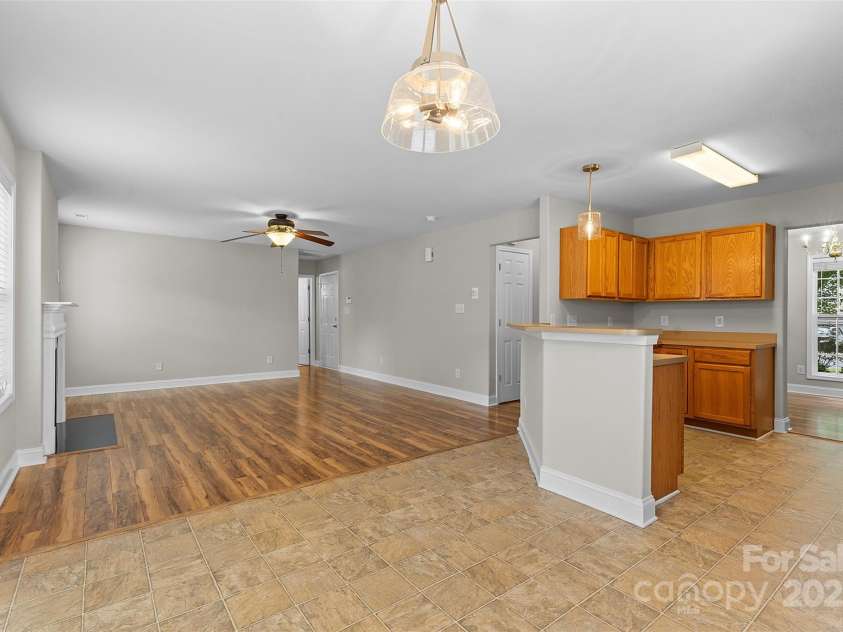 9752 Waltham Court, Charlotte, NC 28269.  MLS# CAR4279904, YatesRealty ID 32115. 
