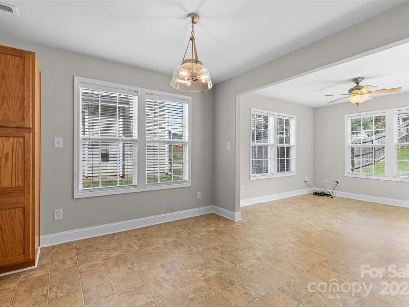 9752 Waltham Court, Charlotte, NC 28269.  MLS# CAR4279904, YatesRealty ID 32115. 