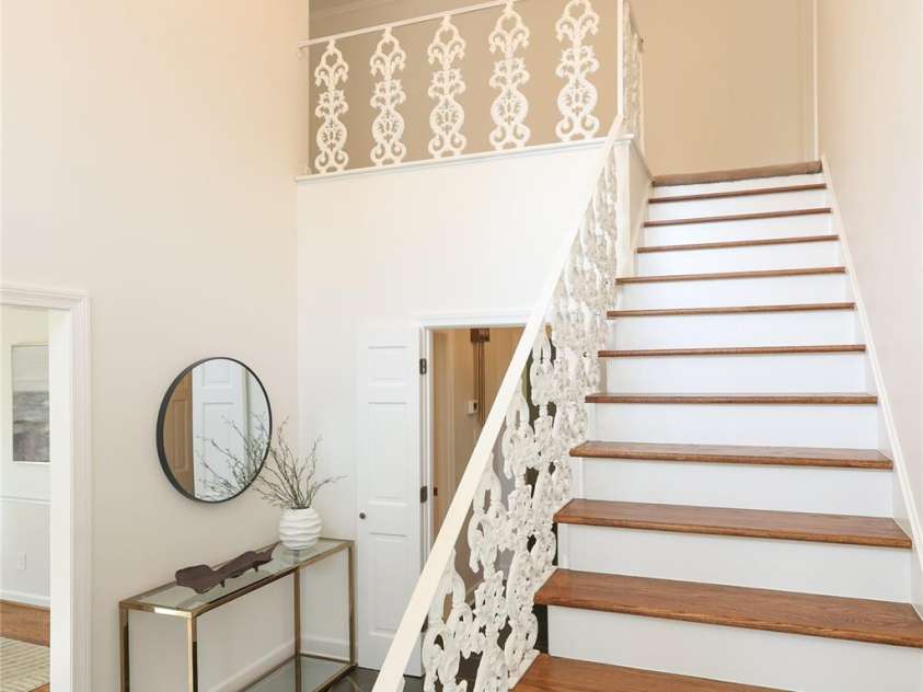 1928 Providence Road, Charlotte, NC 28211.  MLS# CAR4271253, YatesRealty ID 32117. 
