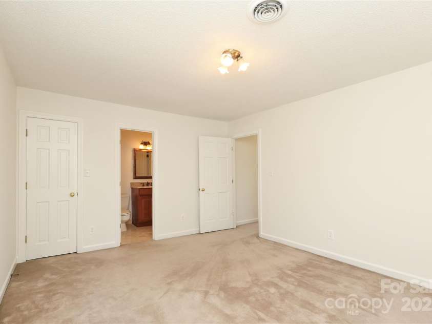 1928 Providence Road, Charlotte, NC 28211.  MLS# CAR4271253, YatesRealty ID 32117. Bedroom 5