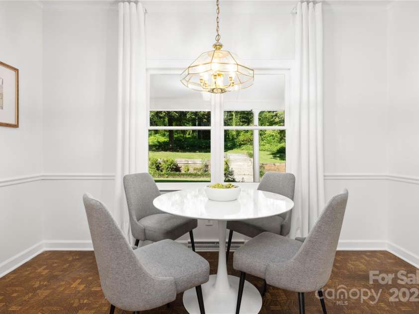 1928 Providence Road, Charlotte, NC 28211.  MLS# CAR4271253, YatesRealty ID 32117. Kitchen