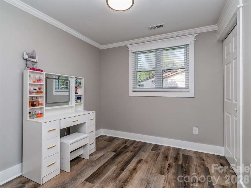 6821 Saddle Point Road, Charlotte, NC 28212.  MLS# CAR4391068, YatesRealty ID 32117. Bedroom #2