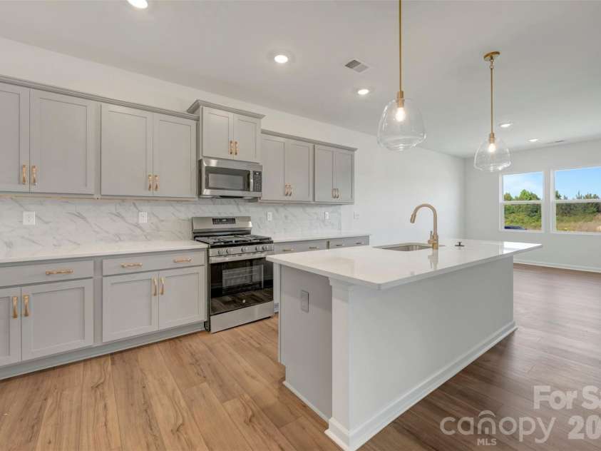 2173 Clifton Road, Sherrills Ford, NC 28673.  MLS# CAR4394527, YatesRealty ID 32119. Kitchen