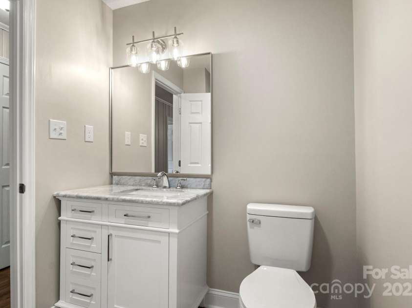 204 Dale Drive, Cherryville, NC 28021.  MLS# CAR4284868, YatesRealty ID 32120. 