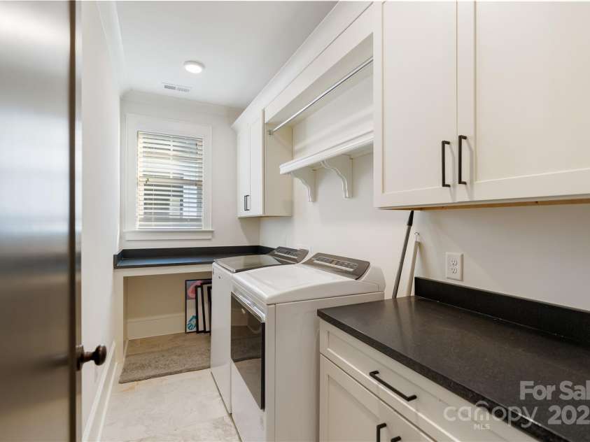 508 Mcalway Road, Charlotte, NC 28211.  MLS# CAR4273881, YatesRealty ID 32122. Upstair laundry