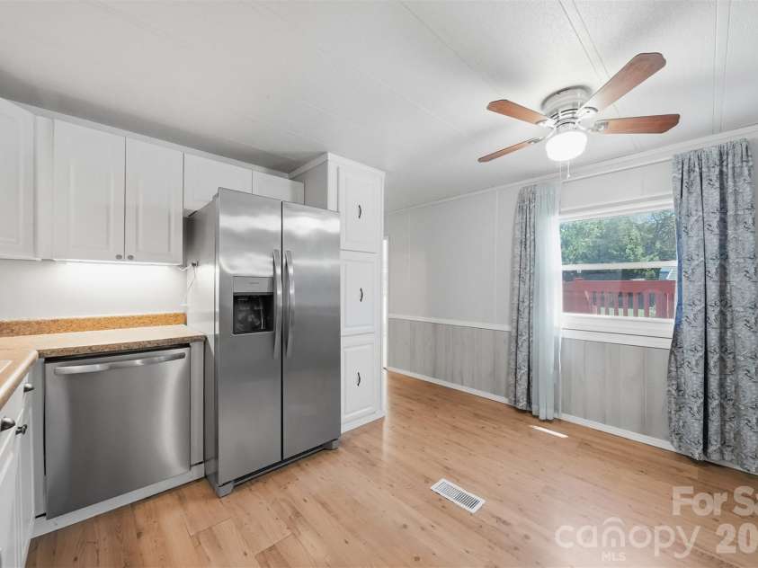5404 B J Drive, Conover, NC 28613.  MLS# CAR4395093, YatesRealty ID 32122. 
