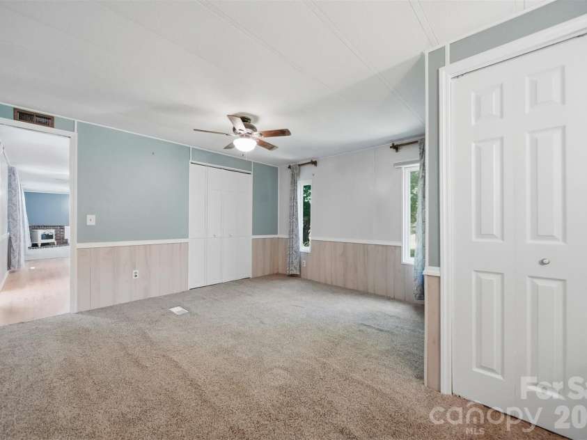 5404 B J Drive, Conover, NC 28613.  MLS# CAR4395093, YatesRealty ID 32122. 