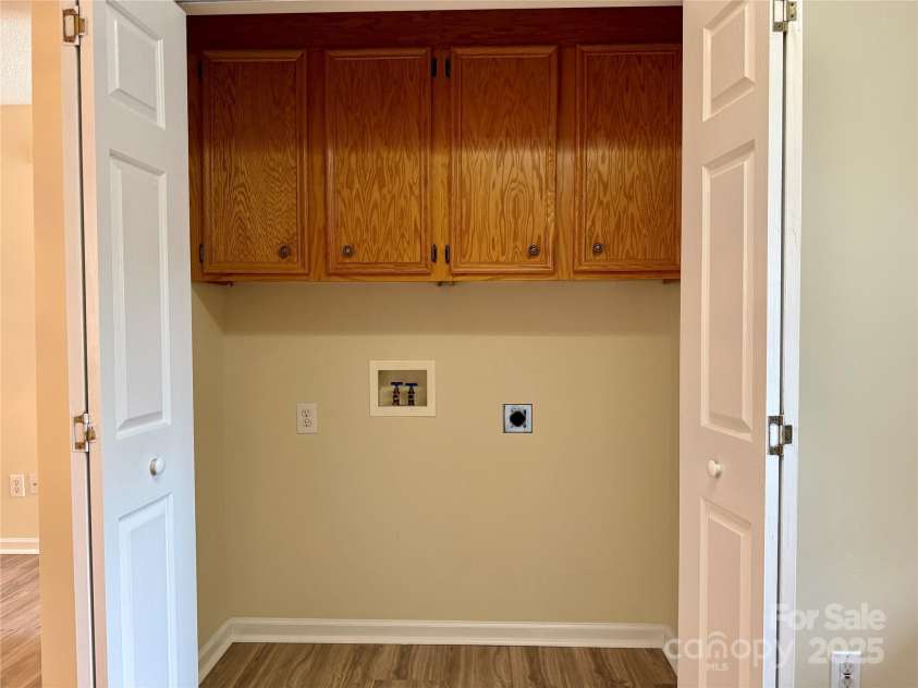 3368 White Oak Court, Claremont, NC 28610.  MLS# CAR4286119, YatesRealty ID 32123. 