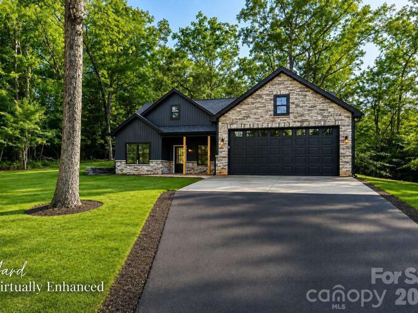 269 Tamarind Drive, Troy, NC 27371.  MLS# CAR4396048, YatesRealty ID 32125. 