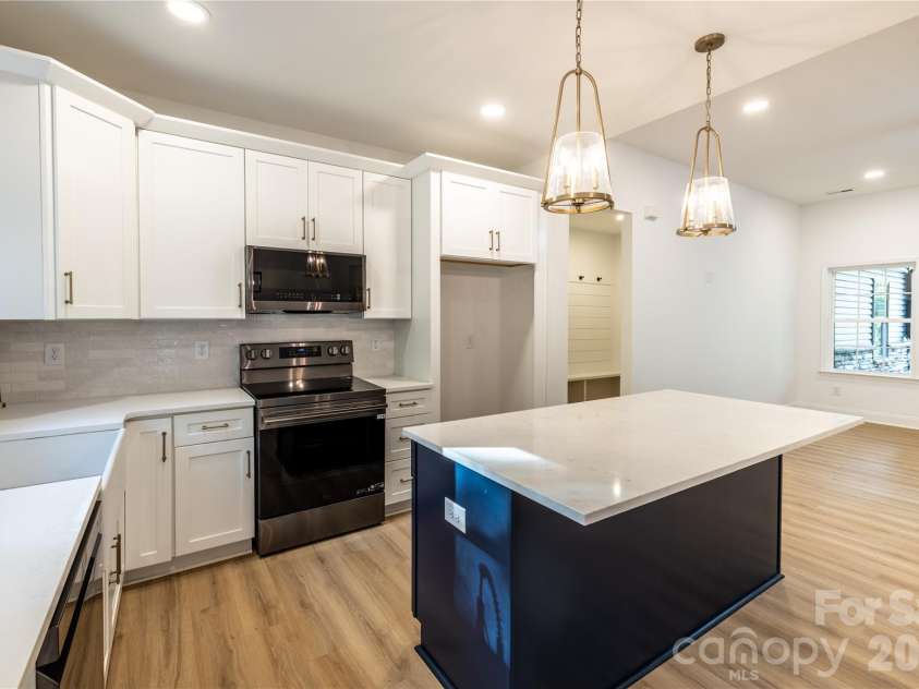 269 Tamarind Drive, Troy, NC 27371.  MLS# CAR4396048, YatesRealty ID 32125. 