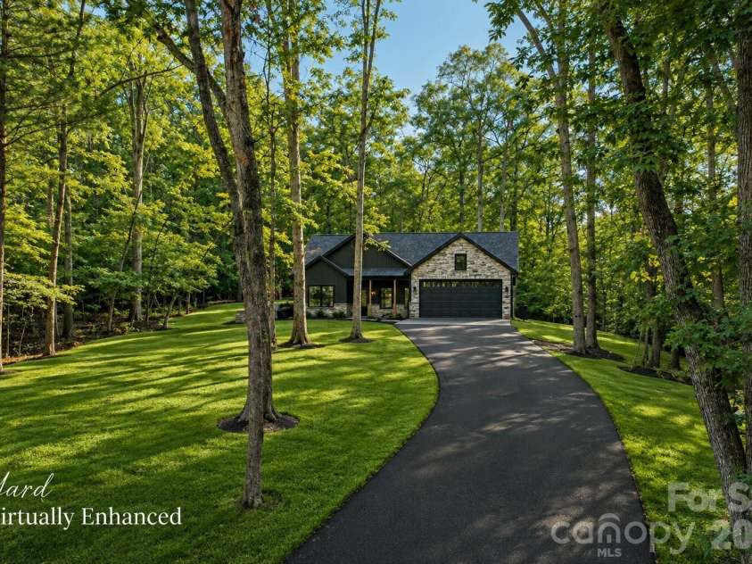 269 Tamarind Drive, Troy, NC 27371.  MLS# CAR4396048, YatesRealty ID 32125. 