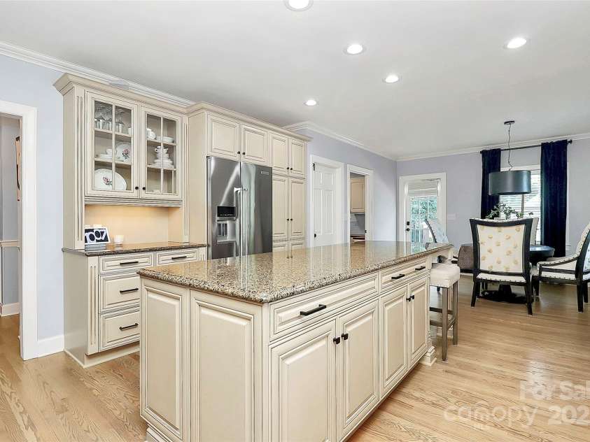 906 Colonial Drive, Albemarle, NC 28001.  MLS# CAR4288593, YatesRealty ID 32125. 