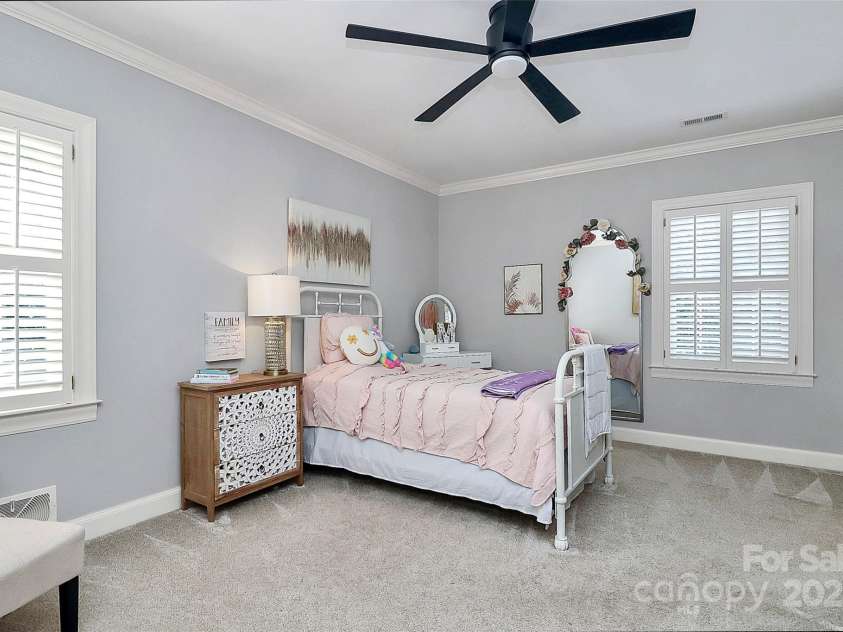 906 Colonial Drive, Albemarle, NC 28001.  MLS# CAR4288593, YatesRealty ID 32125. 