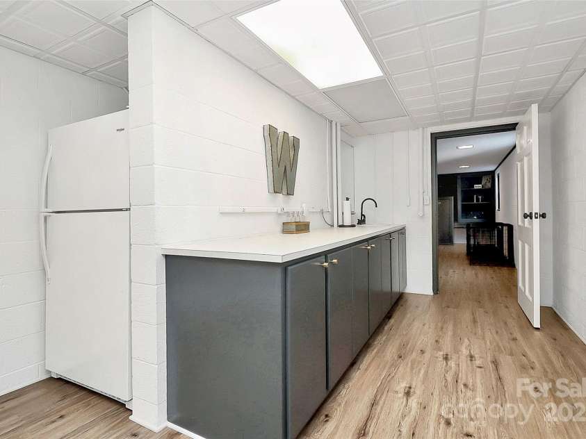 906 Colonial Drive, Albemarle, NC 28001.  MLS# CAR4288593, YatesRealty ID 32125. 