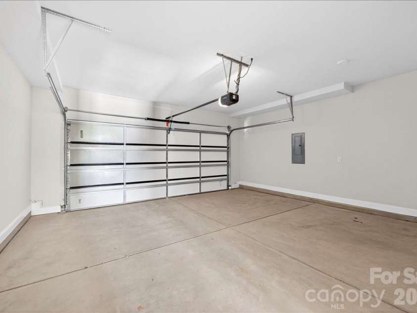 12015 Elsa Lane, Charlotte, NC 28277.  MLS# CAR4396074, YatesRealty ID 32126. 2 bay garage