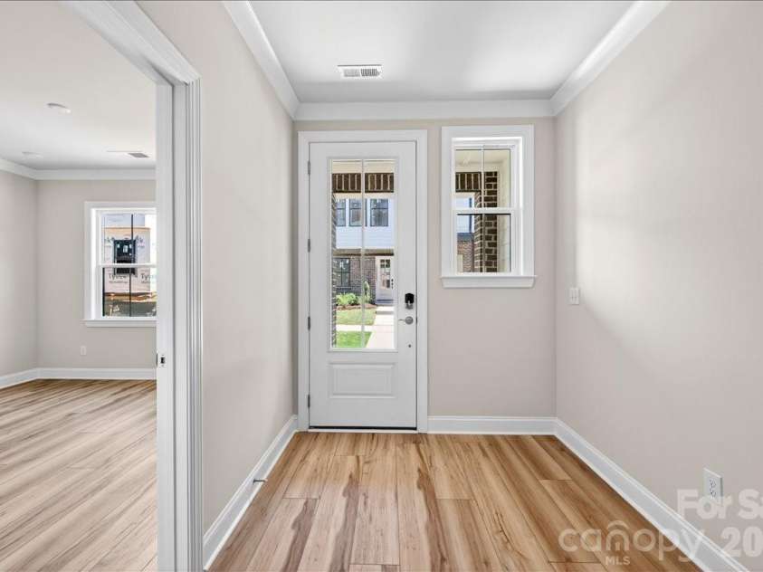 12015 Elsa Lane, Charlotte, NC 28277.  MLS# CAR4396074, YatesRealty ID 32126. Foyer
