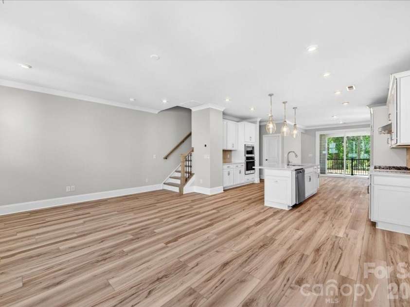 12015 Elsa Lane, Charlotte, NC 28277.  MLS# CAR4396074, YatesRealty ID 32126. Open concept second floor
