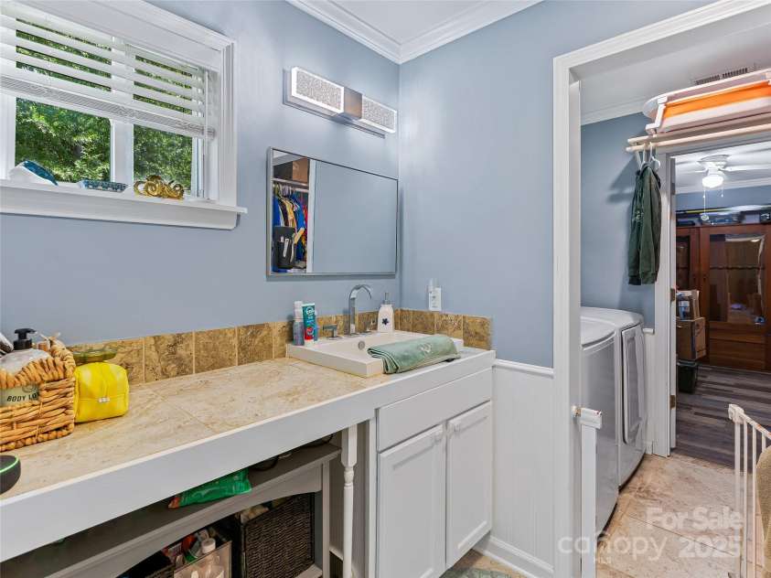 259 Ive Bright Drive, Forest City, NC 28043.  MLS# CAR4279932, YatesRealty ID 32126. 