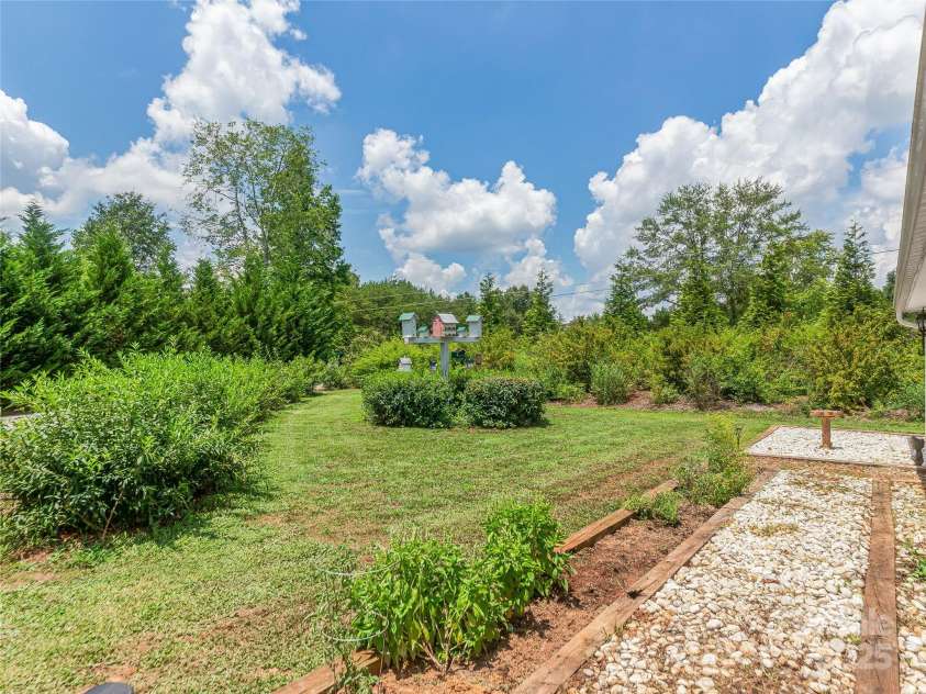 259 Ive Bright Drive, Forest City, NC 28043.  MLS# CAR4279932, YatesRealty ID 32126. 