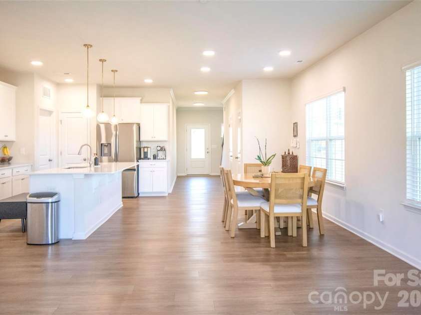 341 Runner Stone Lane, Fort Mill, SC 29715.  MLS# CAR4396094, YatesRealty ID 32127. 