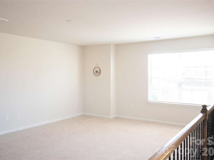341 Runner Stone Lane, Fort Mill, SC 29715.  MLS# CAR4396094, YatesRealty ID 32127. 