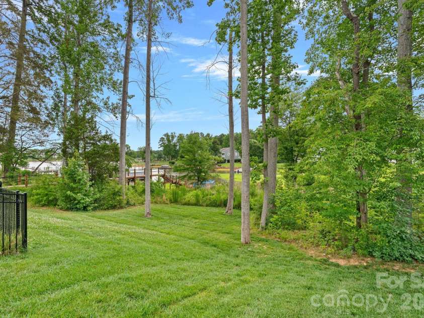 165 Little Indian Loop, Mooresville, NC 28117.  MLS# CAR4386689, YatesRealty ID 32129. 