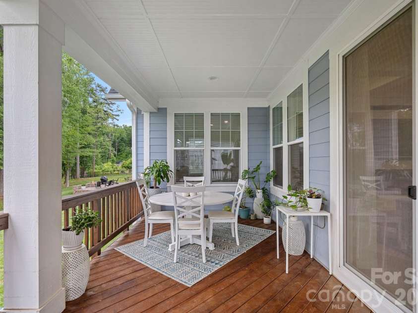 165 Little Indian Loop, Mooresville, NC 28117.  MLS# CAR4386689, YatesRealty ID 32129. 