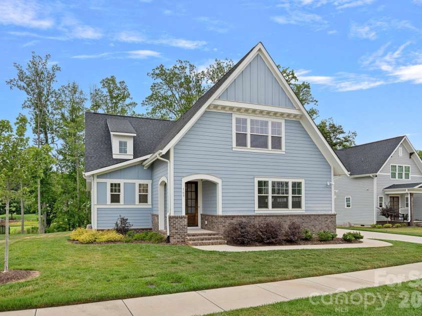 165 Little Indian Loop, Mooresville, NC 28117.  MLS# CAR4386689, YatesRealty ID 32129. 