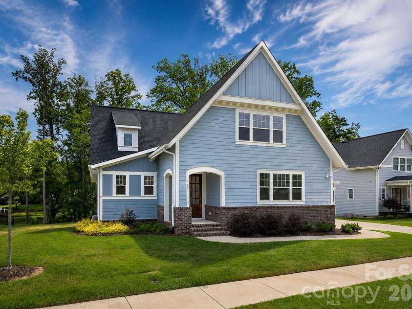 165 Little Indian Loop, Mooresville, NC 28117.  MLS# CAR4386689, YatesRealty ID 32129. 