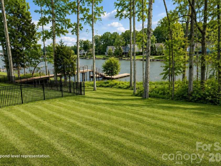 165 Little Indian Loop, Mooresville, NC 28117.  MLS# CAR4386689, YatesRealty ID 32129. Full Pond Representation