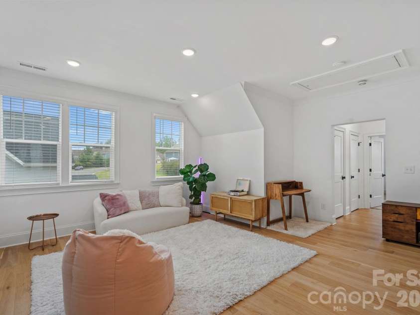165 Little Indian Loop, Mooresville, NC 28117.  MLS# CAR4386689, YatesRealty ID 32129. Loft space