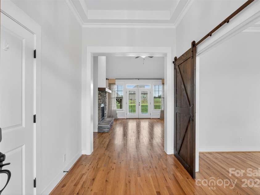 649 Sunny Slope Drive, Cowpens, SC 29330.  MLS# CAR4306944, YatesRealty ID 3213. 