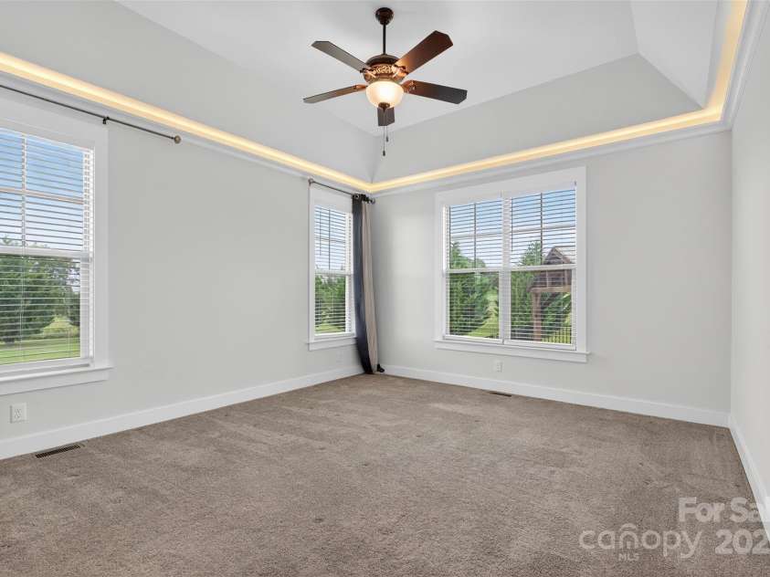 649 Sunny Slope Drive, Cowpens, SC 29330.  MLS# CAR4306944, YatesRealty ID 3213. 