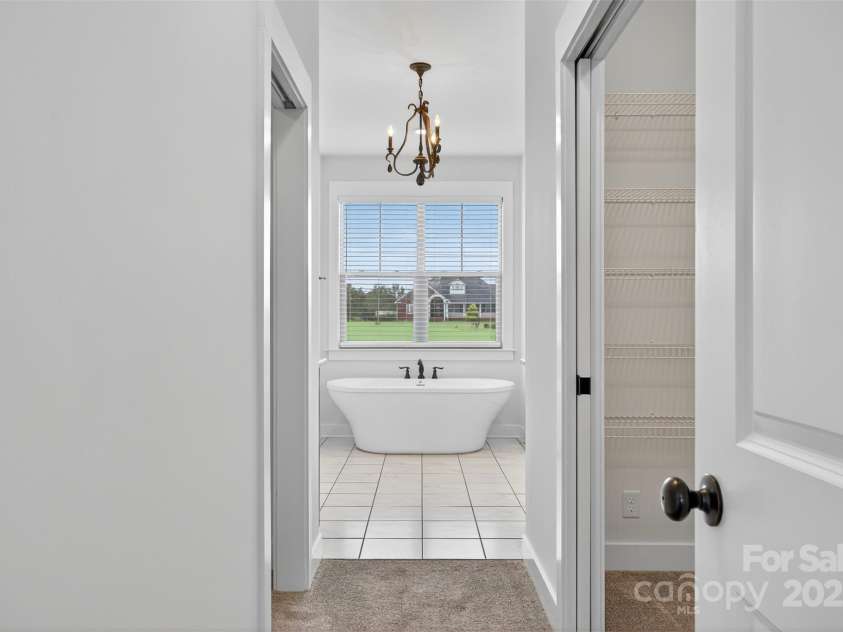 649 Sunny Slope Drive, Cowpens, SC 29330.  MLS# CAR4306944, YatesRealty ID 3213. 