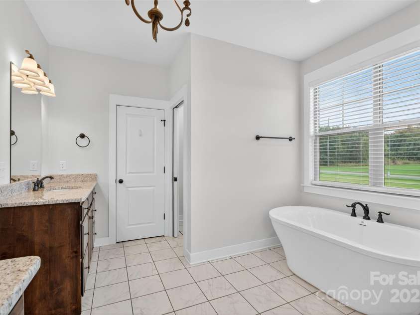 649 Sunny Slope Drive, Cowpens, SC 29330.  MLS# CAR4306944, YatesRealty ID 3213. 