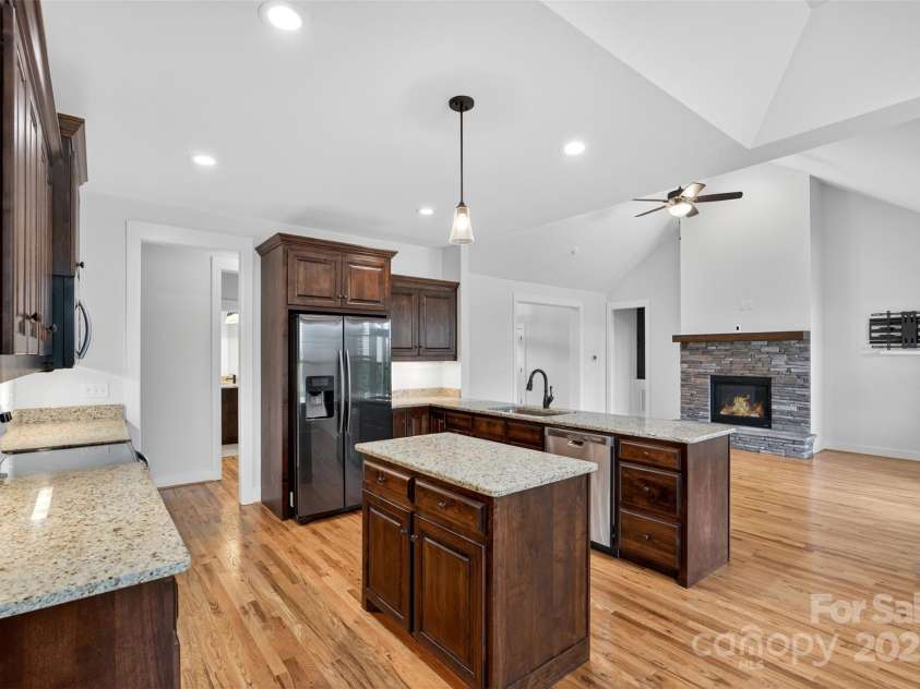 649 Sunny Slope Drive, Cowpens, SC 29330.  MLS# CAR4306944, YatesRealty ID 3213. 