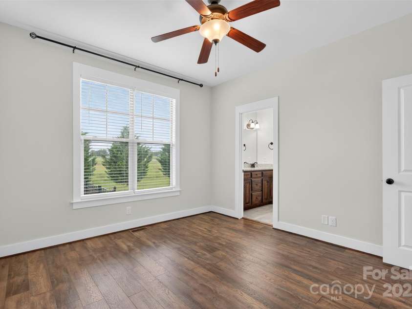 649 Sunny Slope Drive, Cowpens, SC 29330.  MLS# CAR4306944, YatesRealty ID 3213. 