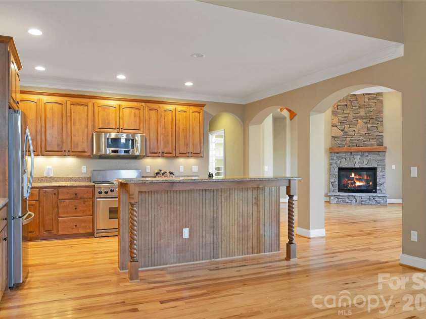 886 Soquili Drive, Brevard, NC 28712.  MLS# CAR4316756, YatesRealty ID 3213. 