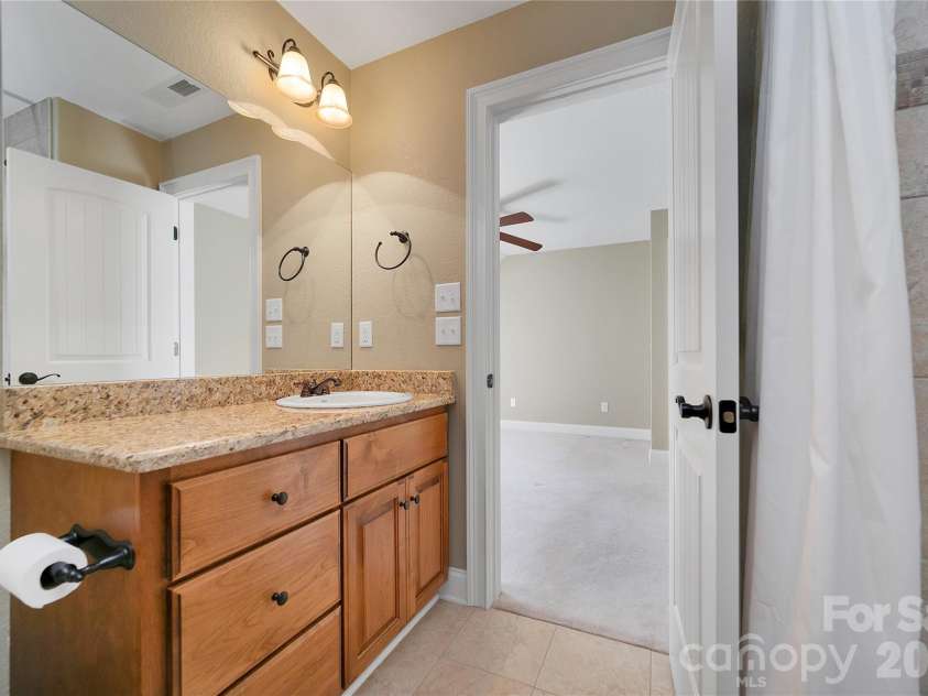 886 Soquili Drive, Brevard, NC 28712.  MLS# CAR4316756, YatesRealty ID 3213. 
