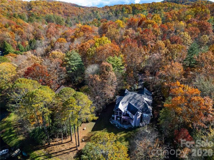 886 Soquili Drive, Brevard, NC 28712.  MLS# CAR4316756, YatesRealty ID 3213. 