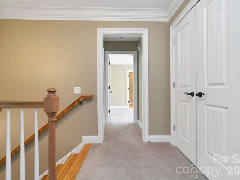 886 Soquili Drive, Brevard, NC 28712.  MLS# CAR4316756, YatesRealty ID 3213. Upstairs landing