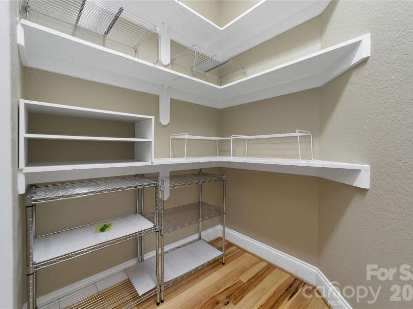 886 Soquili Drive, Brevard, NC 28712.  MLS# CAR4316756, YatesRealty ID 3213. Walk-in Pantry