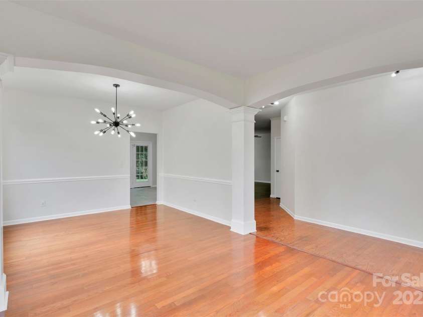126 Matlen Drive, Mooresville, NC 28117.  MLS# CAR4279394, YatesRealty ID 32130. 