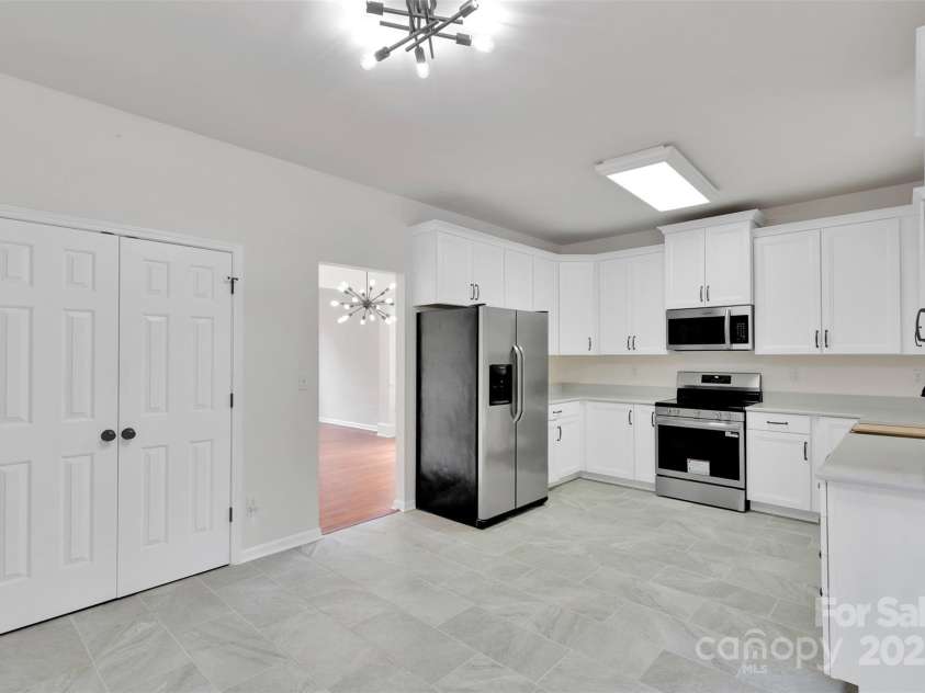 126 Matlen Drive, Mooresville, NC 28117.  MLS# CAR4279394, YatesRealty ID 32130. 