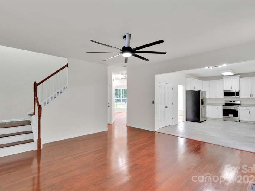 126 Matlen Drive, Mooresville, NC 28117.  MLS# CAR4279394, YatesRealty ID 32130. 